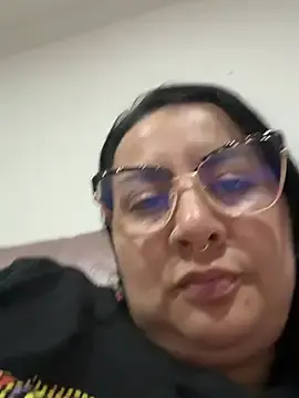 Stripchat Adult Webcam of Abril_Luv