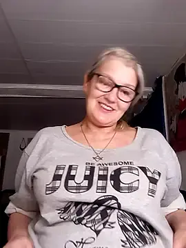 Stripchat Best live sex cam show of irinamaux