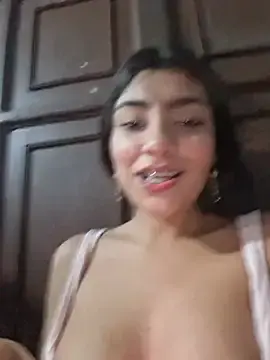 Stripchat Free Porn Cam of Sweed-virgin-pussy