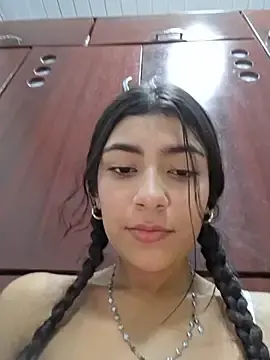 Stripchat Nude Webcam of Sweed-virgin-pussy