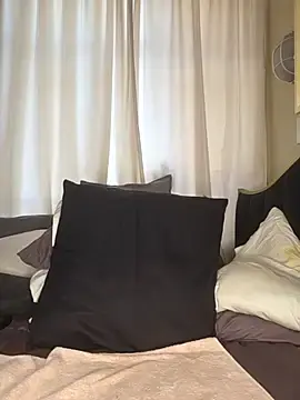 Stripchat Free Porn Cam of CynnxxxBarb