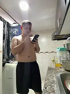 Stripchat Free Porn Cam of AdrianLust
