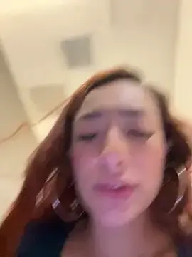 Stripchat Nude Webcam of ariiel_