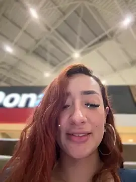 Stripchat Free Live Porn of ariiel_