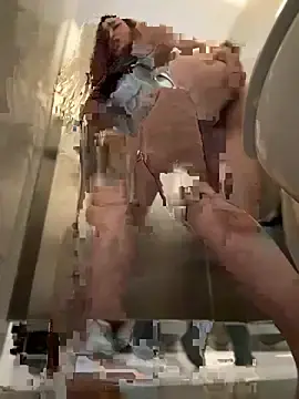 Stripchat Free Live Porn of ariiel_