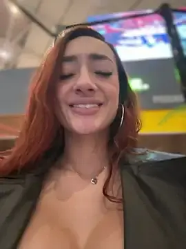 Stripchat Watch Live Sex Cams of ariiel_