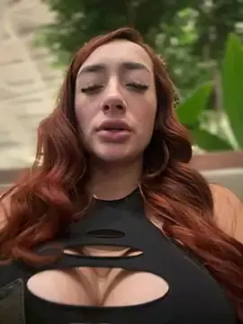 Stripchat Best live sex cam show of ariiel_