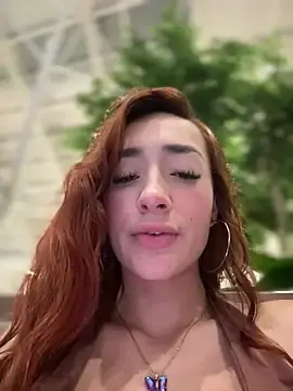 Stripchat Live Sex of ariiel_
