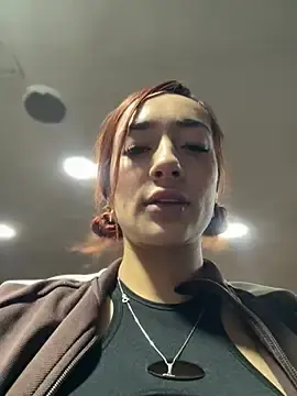 Stripchat Best live sex cam show of ariiel_