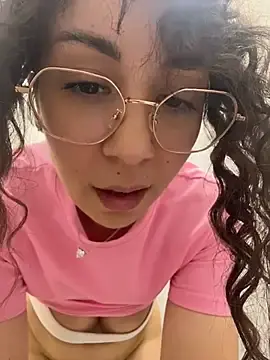 Stripchat Live Sex Cam of choco__latte