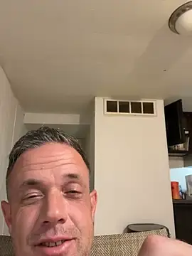 Stripchat Watch Live Sex Cams of summerfun9inch