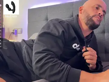 Stripchat Free Live Porn of tim_beard