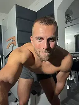 Stripchat Adult Video Chat of Johnytrain