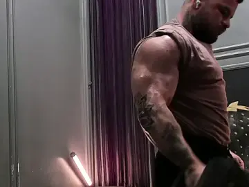 Stripchat Live Sex of OliverSport