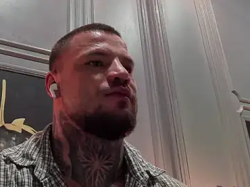 Stripchat Adult Webcam of OliverSport