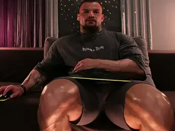 Stripchat Nude Webcam of OliverSport