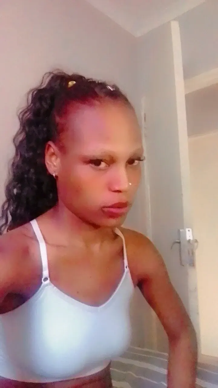 SexySlimMelanin7