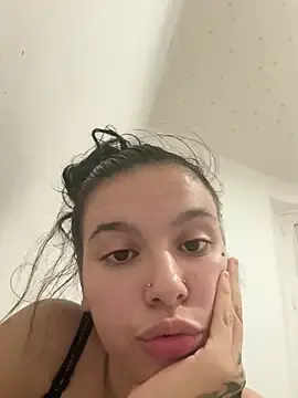 Stripchat Nude Webcam of cristinaculona