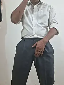 Stripchat Watch Live Sex Cams of Being_zaroon