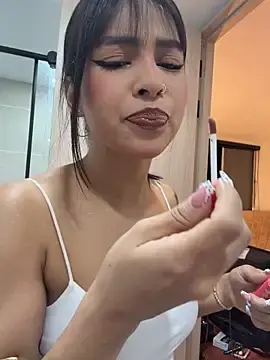 Stripchat Sex Cam of Chel__
