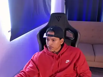 Stripchat Live Porn of Liam_V