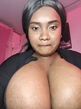 Stripchat Watch Live Sex Cams of Evelyn_A