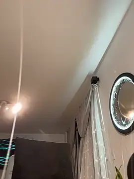 Stripchat Sex Cam of Frank_Farrell