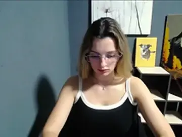 Stripchat Nude Webcam of lady_olivia_