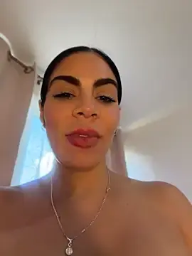 Stripchat Adult Webcams of valecruz903