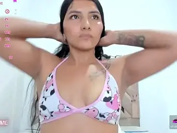 Stripchat Free Porn Cam of CuteLatinaxx