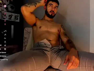 Stripchat Free Porn Cam of MarkWalker__