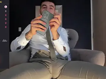 Stripchat Live Porn of MarkWalker__