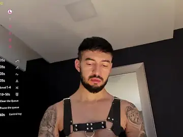 Stripchat Watch Live Sex Cams of MarkWalker__