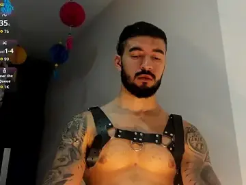 Stripchat Live Porn of MarkWalker__