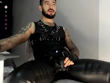Stripchat Free Live Porn of MarkWalker__