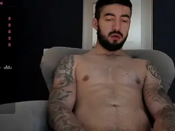 Stripchat Nude Webcam of MarkWalker__