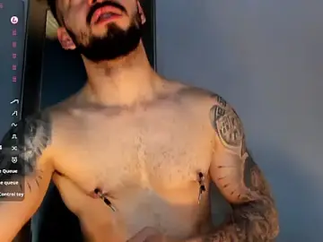 Stripchat Free Porn Cam of MarkWalker__