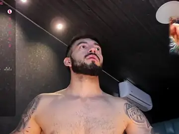 Stripchat Free Live Porn of MarkWalker__