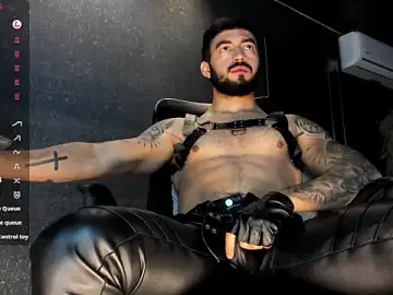 Stripchat Best Webcam of MarkWalker__