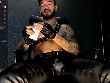 Stripchat Best Webcam of MarkWalker__