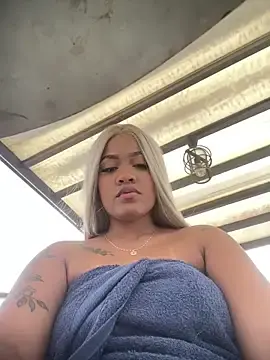 Stripchat Private Sex Chat of riri_brunnete