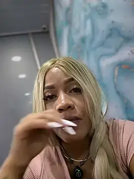 Stripchat Private Sex Chat of riri_brunnete