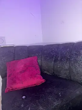 Stripchat Watch Live Sex Cams of riri_brunnete