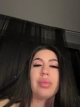 Stripchat Live Sex Cam of Andrestarr