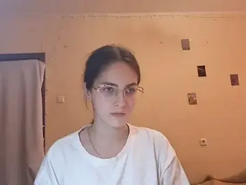 Stripchat Free Porn Cam of Katelemon