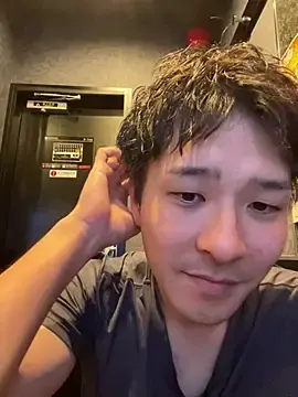 Stripchat Live Sex Cam of yuuki8910