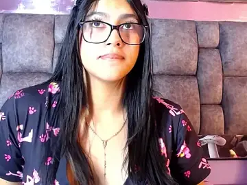 Stripchat Live Sex Cam of Holly_Watson_