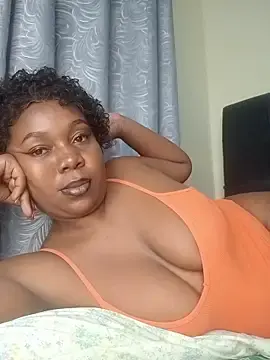 Stripchat Live Sex Cam of SassyAss_Coco