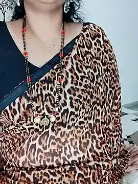 Stripchat Free Live Porn of COOL_TEACHER_69