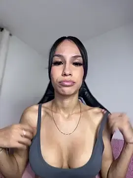 Stripchat Free Live Porn of Miaa_love6969
